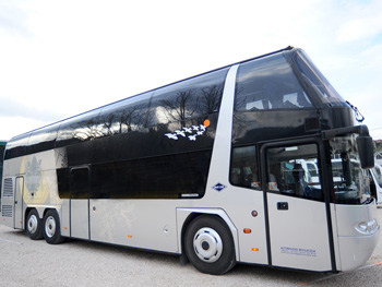 Neoplan Skyliner 75pax