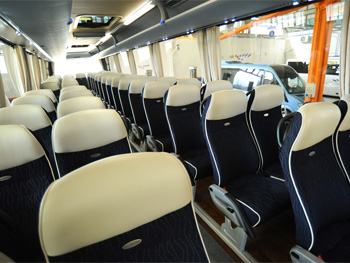 Neoplan Tourliner 52pax - Interni
